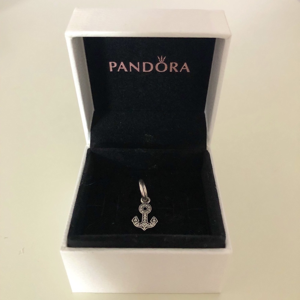 🦋Pandora Dangle Charm